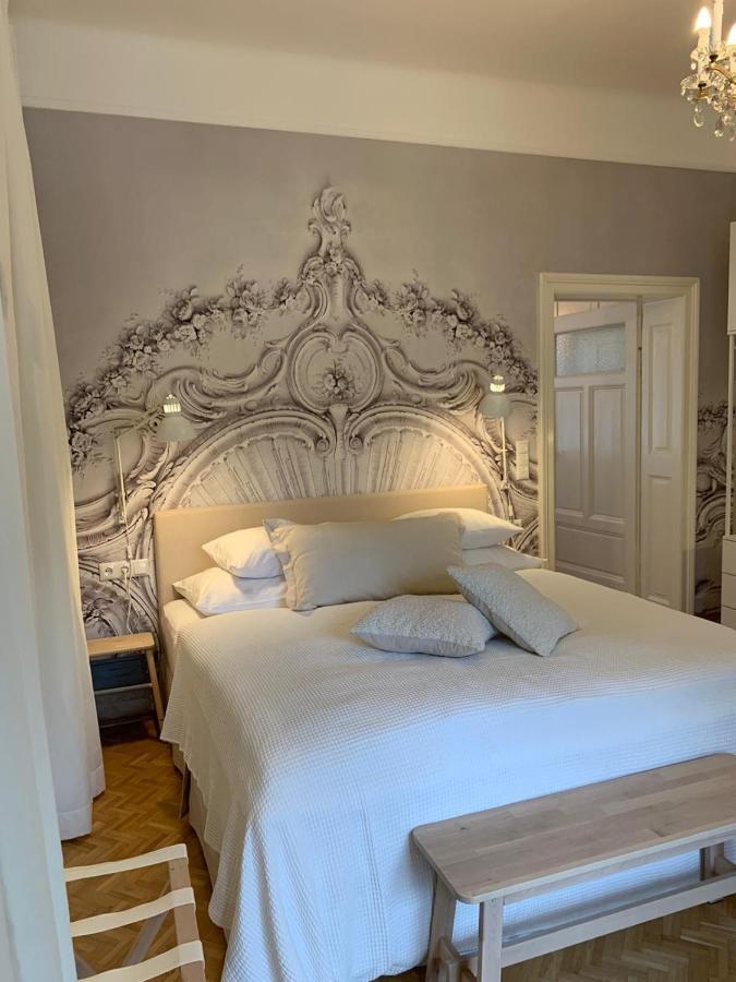 White Flat By Grazrentals With Cool Location & Free Parking Buitenkant foto